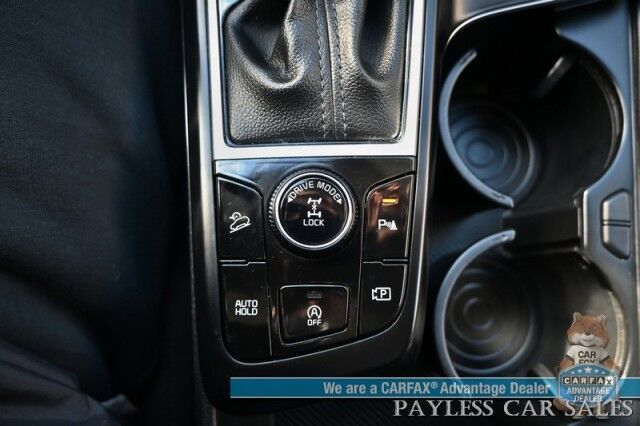 2024 Kia Sportage LX / AWD / Heated Premium Cloth Seats / Lane Departure & Forward Collision Alert / Apple CarPlay & Android Auto / USB Input / Back Up Camera / Cruise Control / 26 MPG / 1-Owner Anchorage AK
