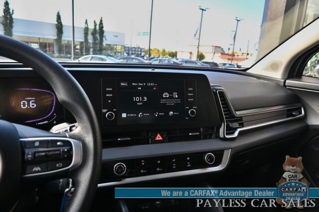 2024 Kia Sportage LX / AWD / Heated Premium Cloth Seats / Lane Departure & Forward Collision Alert / Apple CarPlay & Android Auto / USB Input / Back Up Camera / Cruise Control / 26 MPG / 1-Owner Anchorage AK