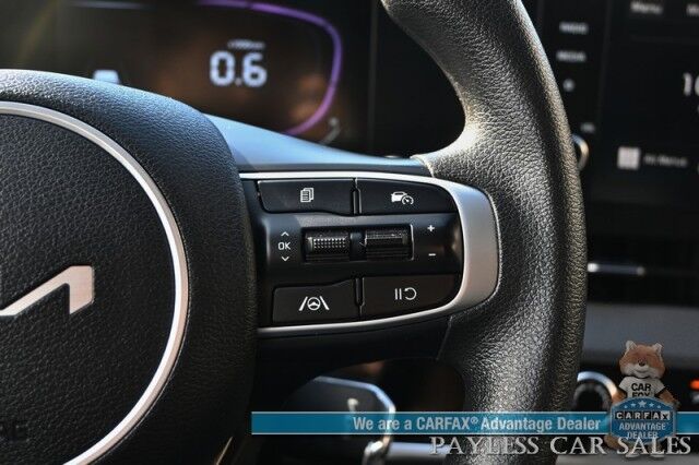 2024 Kia Sportage LX / AWD / Heated Premium Cloth Seats / Lane Departure & Forward Collision Alert / Apple CarPlay & Android Auto / USB Input / Back Up Camera / Cruise Control / 26 MPG / 1-Owner Anchorage AK
