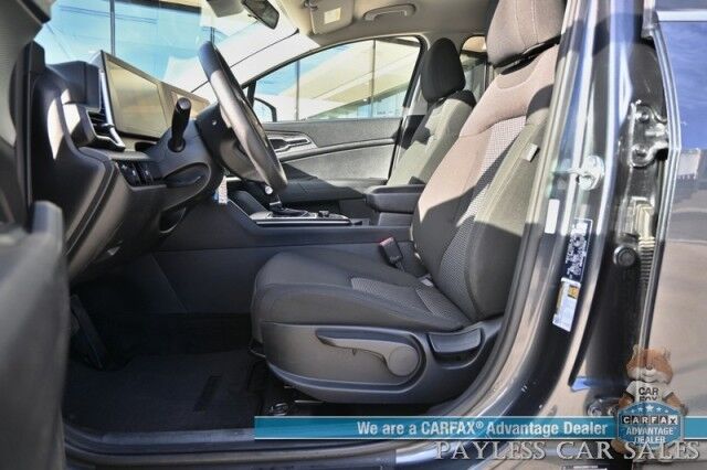 2024 Kia Sportage LX / AWD / Heated Premium Cloth Seats / Lane Departure & Forward Collision Alert / Apple CarPlay & Android Auto / USB Input / Back Up Camera / Cruise Control / 26 MPG / 1-Owner Anchorage AK