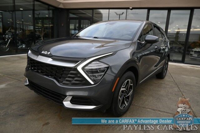 2024 Kia Sportage LX / AWD / Heated Premium Cloth Seats / Lane Departure & Forward Collision Alert / Apple CarPlay & Android Auto / USB Input / Back Up Camera / Rear Parking Sensors / Cruise Control / 26 MPG / 1-Owner