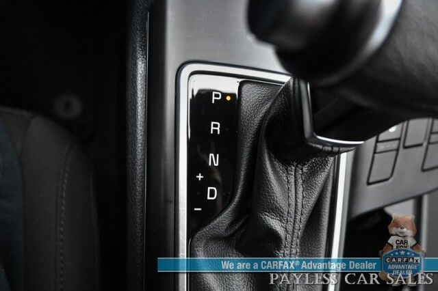 2024 Kia Sportage LX / AWD / Heated Premium Cloth Seats / Lane Departure & Forward Collision Alert / Apple CarPlay & Android Auto / USB Input / Back Up Camera / Rear Parking Sensors / Cruise Control / 26 MPG / 1-Owner Anchorage AK
