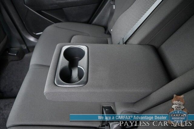 2024 Kia Sportage LX / AWD / Heated Premium Cloth Seats / Lane Departure & Forward Collision Alert / Apple CarPlay & Android Auto / USB Input / Back Up Camera / Rear Parking Sensors / Cruise Control / 26 MPG / 1-Owner Anchorage AK