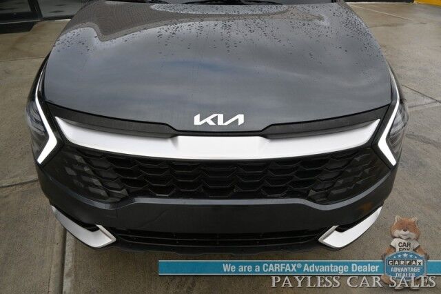 2024 Kia Sportage LX / AWD / Heated Premium Cloth Seats / Lane Departure & Forward Collision Alert / Apple CarPlay & Android Auto / USB Input / Back Up Camera / Rear Parking Sensors / Cruise Control / 26 MPG / 1-Owner Anchorage AK
