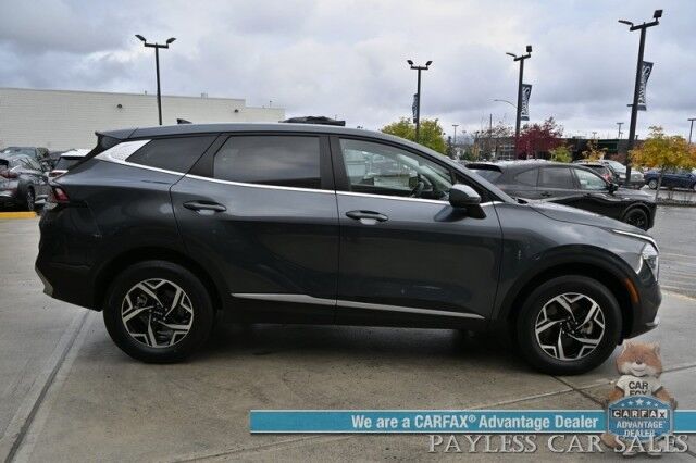 2024 Kia Sportage LX / AWD / Heated Premium Cloth Seats / Lane Departure & Forward Collision Alert / Apple CarPlay & Android Auto / USB Input / Back Up Camera / Rear Parking Sensors / Cruise Control / 26 MPG / 1-Owner Anchorage AK