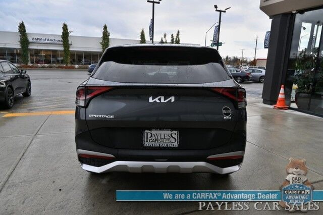 2024 Kia Sportage LX / AWD / Heated Premium Cloth Seats / Lane Departure & Forward Collision Alert / Apple CarPlay & Android Auto / USB Input / Back Up Camera / Rear Parking Sensors / Cruise Control / 26 MPG / 1-Owner Anchorage AK
