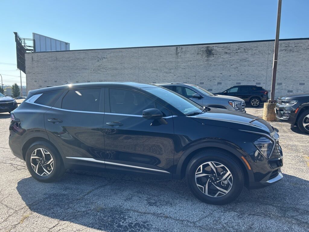 2024 Kia Sportage LX Akron