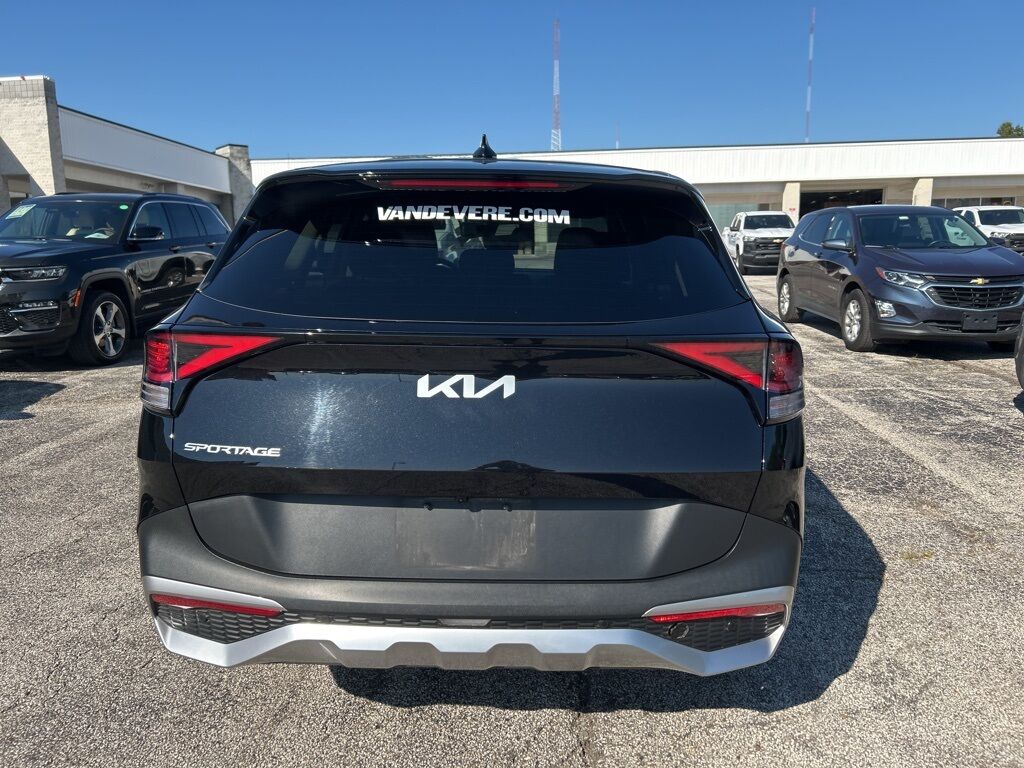 2024 Kia Sportage LX Akron