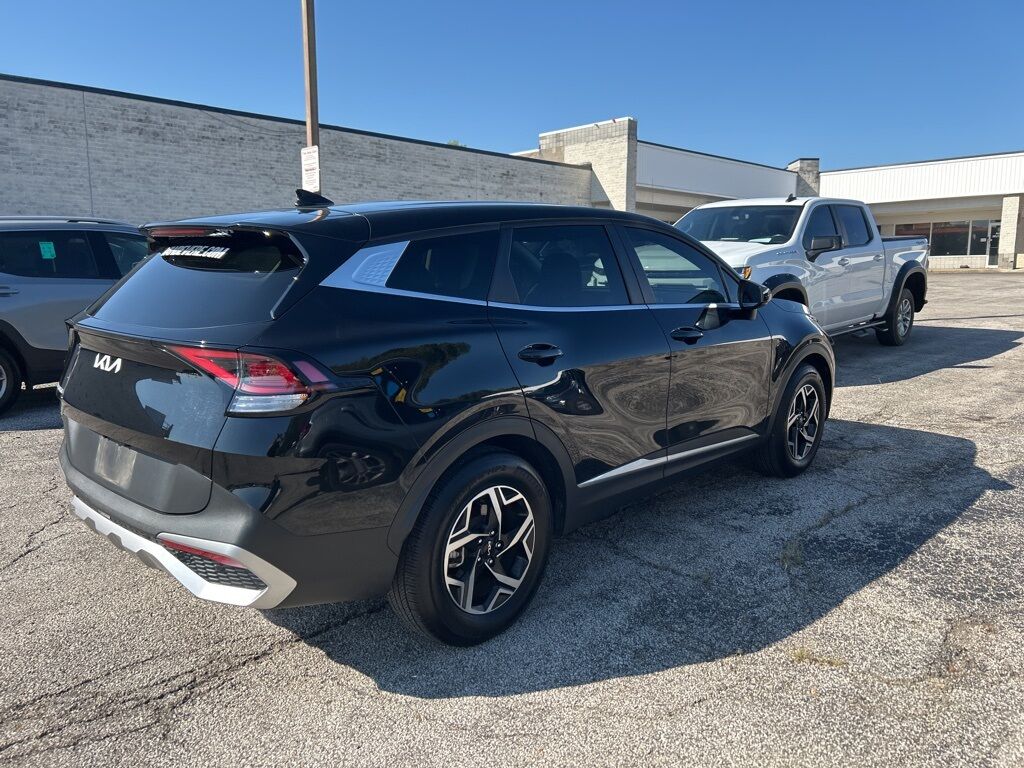 2024 Kia Sportage LX Akron