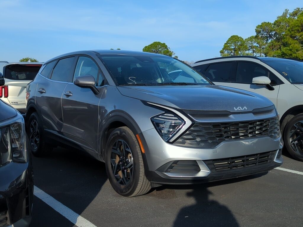 2024 Kia Sportage LX Oshkosh WI