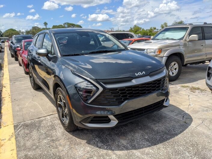2024 Kia Sportage LX Oshkosh WI