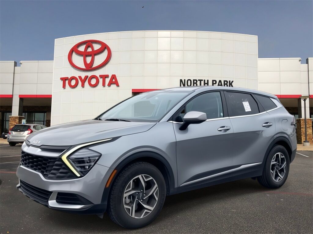 2024 Kia Sportage LX