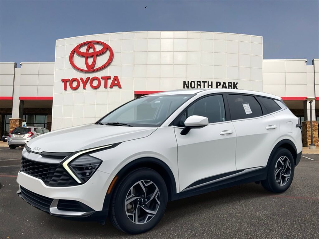 2024 Kia Sportage LX