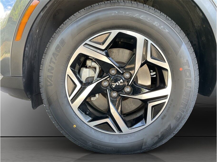 2024 Kia Sportage LX Sport Utility 4D Port Orchard WA