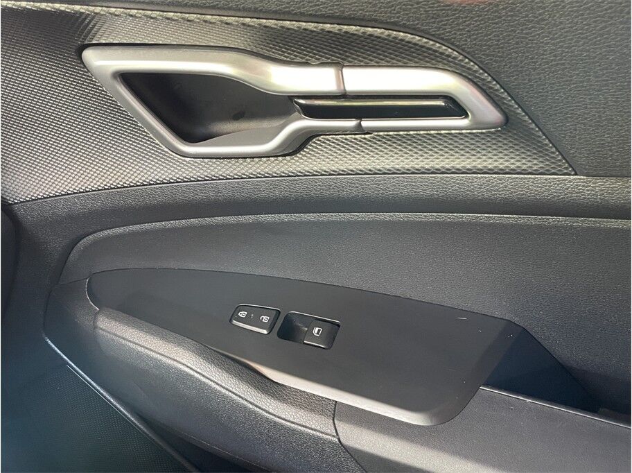 2024 Kia Sportage LX Sport Utility 4D Port Orchard WA
