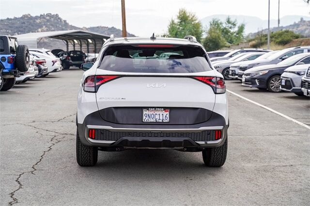 2024 Kia Sportage X-Pro photo 2