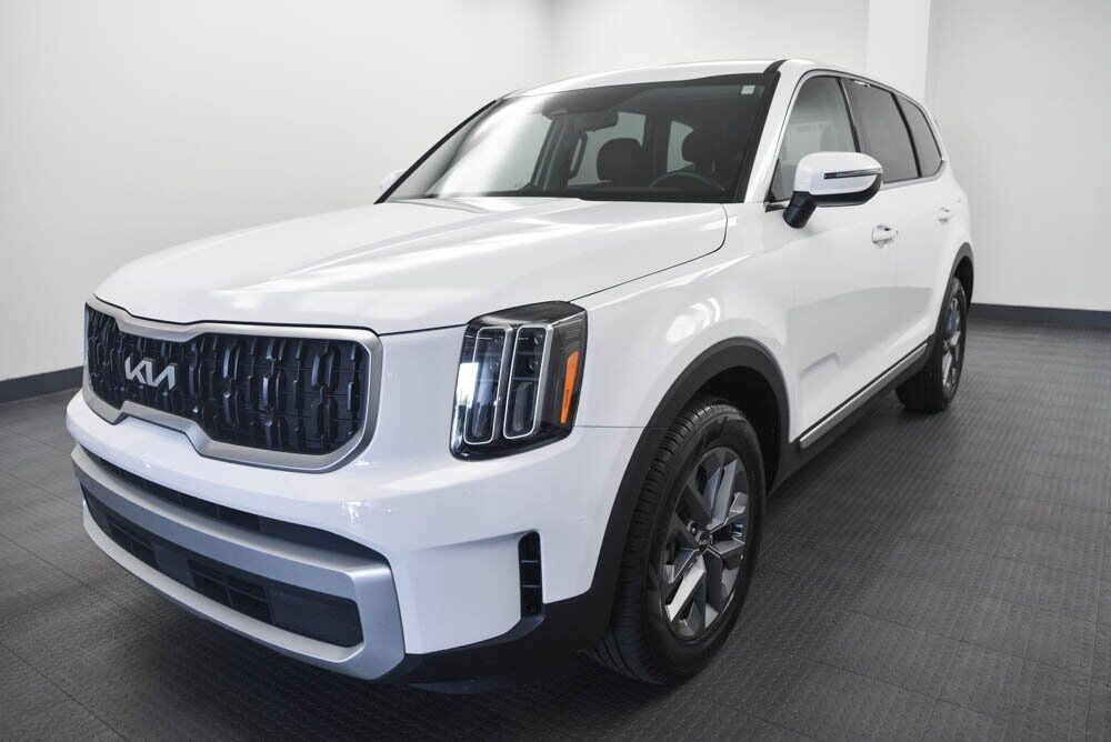 2024 Kia Telluride LX Akron OH