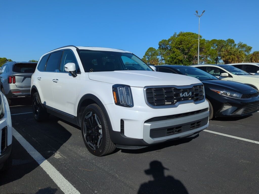 2024 Kia Telluride S Oshkosh WI