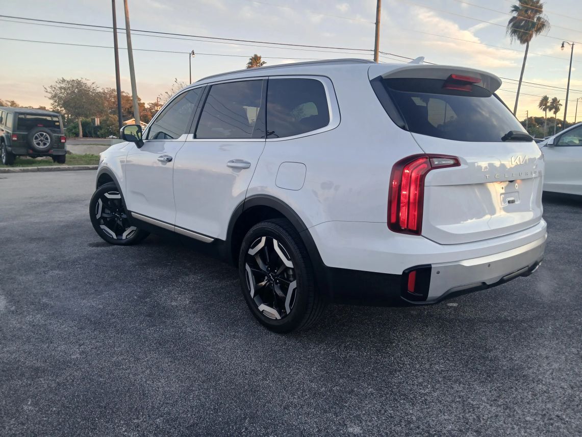 2024 Kia Telluride S Sport Utility 4D