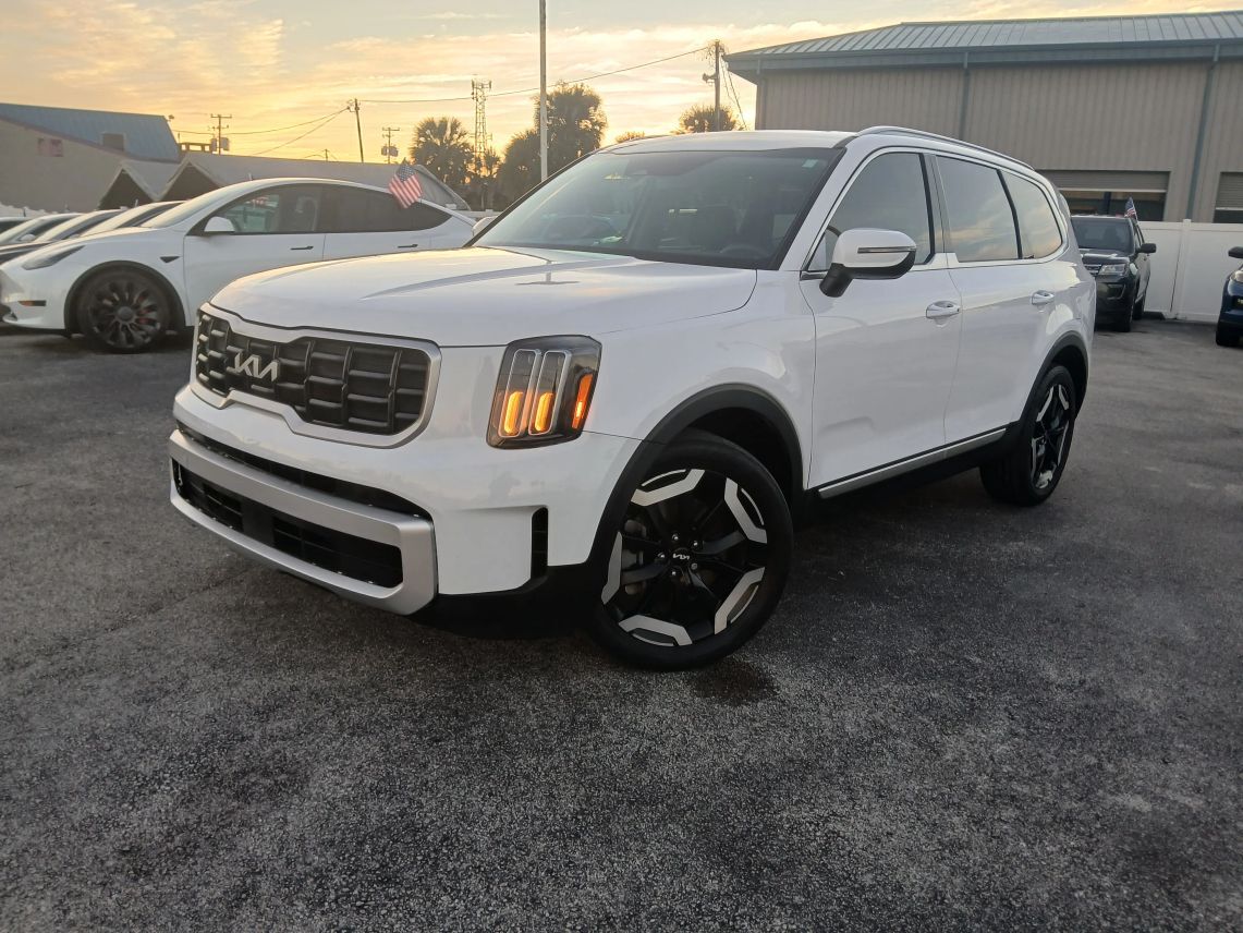 2024 Kia Telluride S Sport Utility 4D