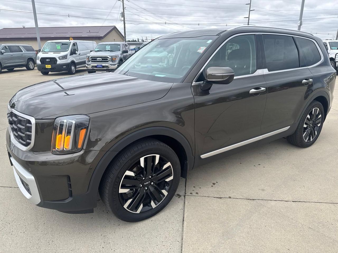 2024 Kia Telluride SX Watertown SD