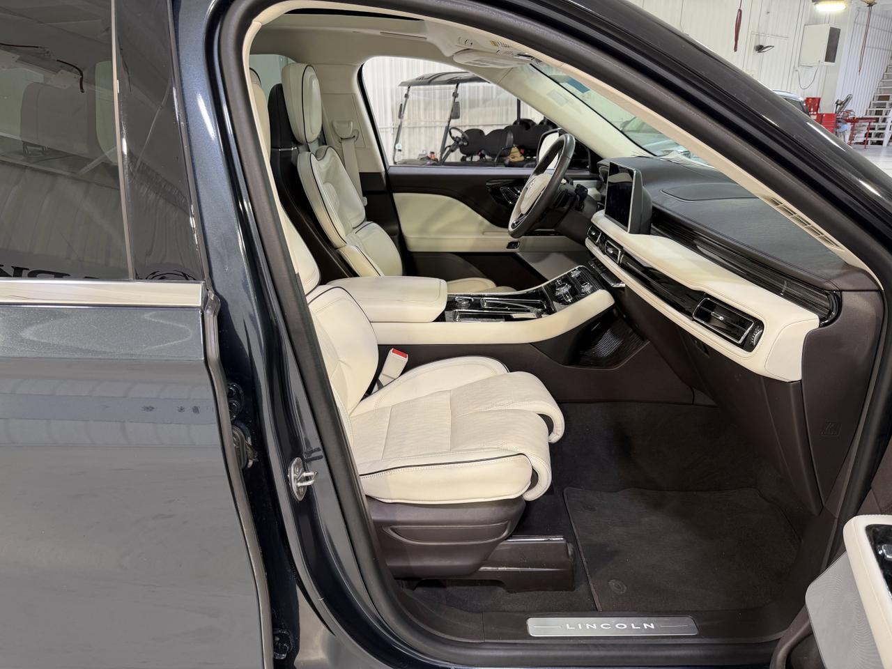 2024 LINCOLN Aviator Black Label San Antonio TX