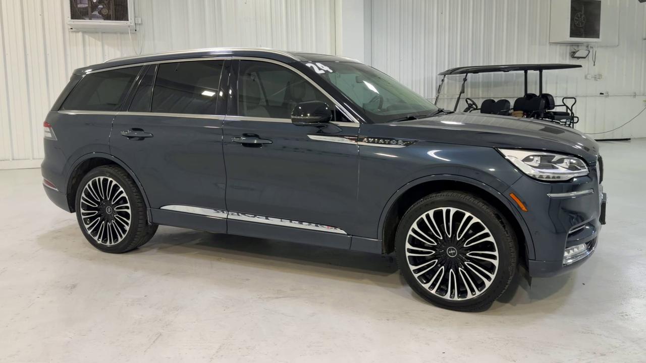 2024 LINCOLN Aviator Black Label