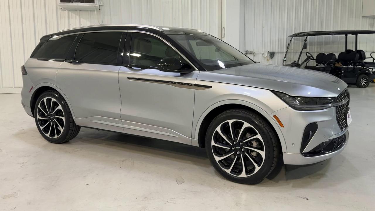 2024 LINCOLN Nautilus Black Label