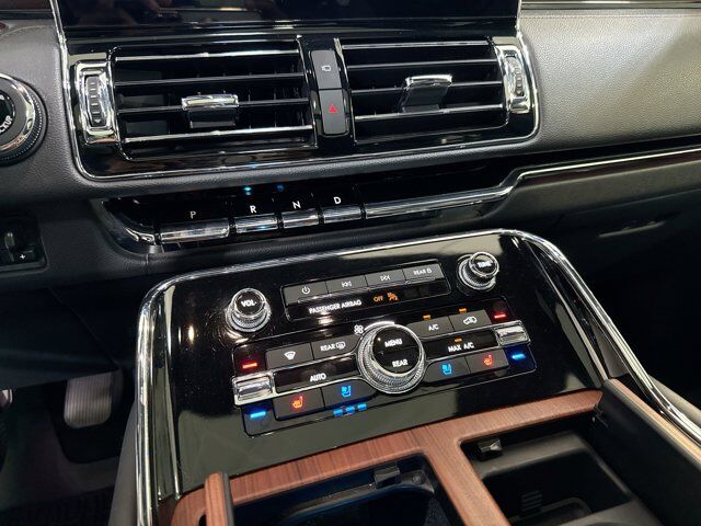 2024 LINCOLN Navigator L Reserve San Antonio TX