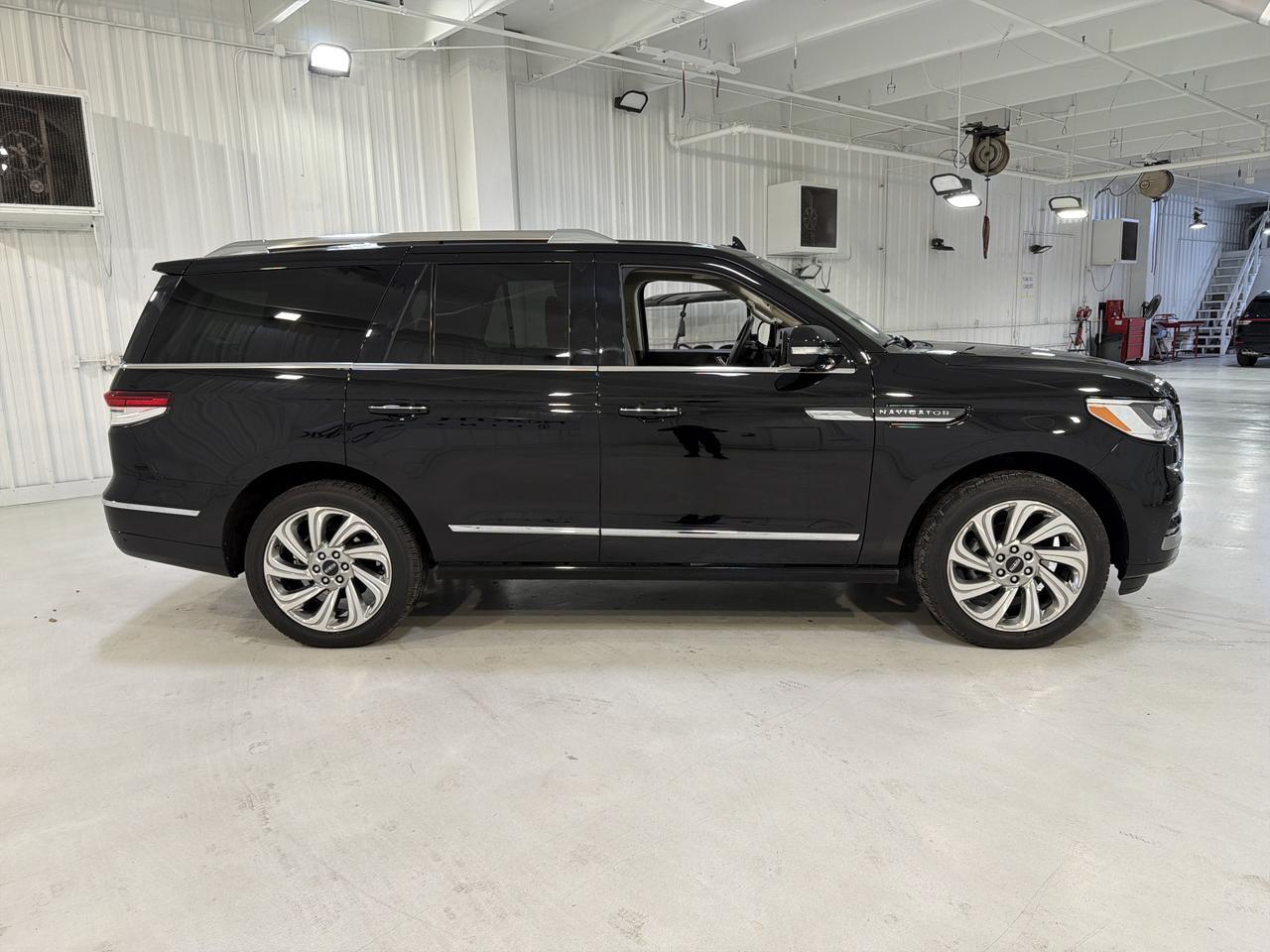 2024 LINCOLN Navigator Reserve San Antonio TX