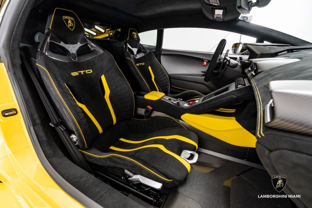 2024 Lamborghini Huracan North Miami Beach FL