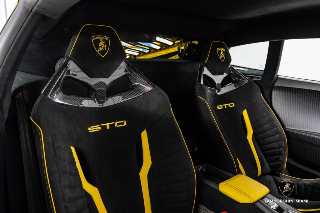 2024 Lamborghini Huracan North Miami Beach FL