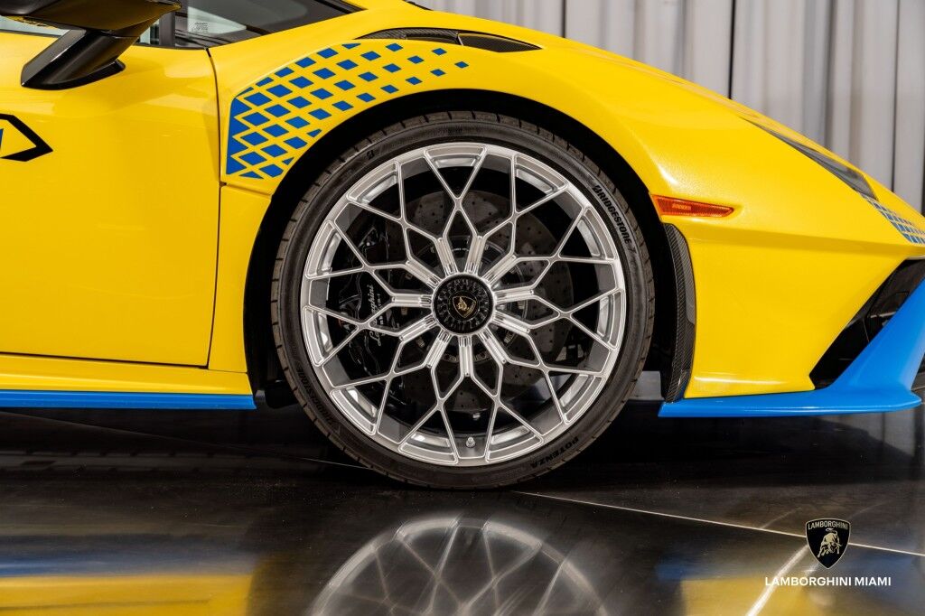 2024 Lamborghini Huracan North Miami Beach FL