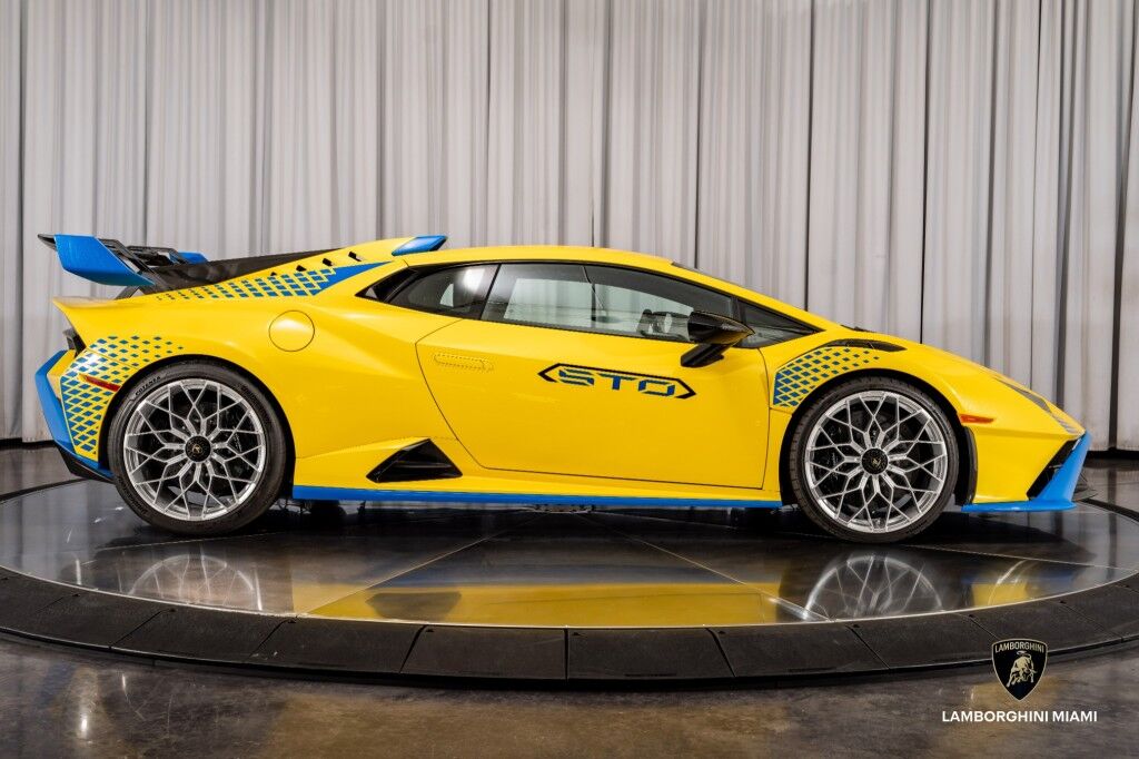 2024 Lamborghini Huracan North Miami Beach FL