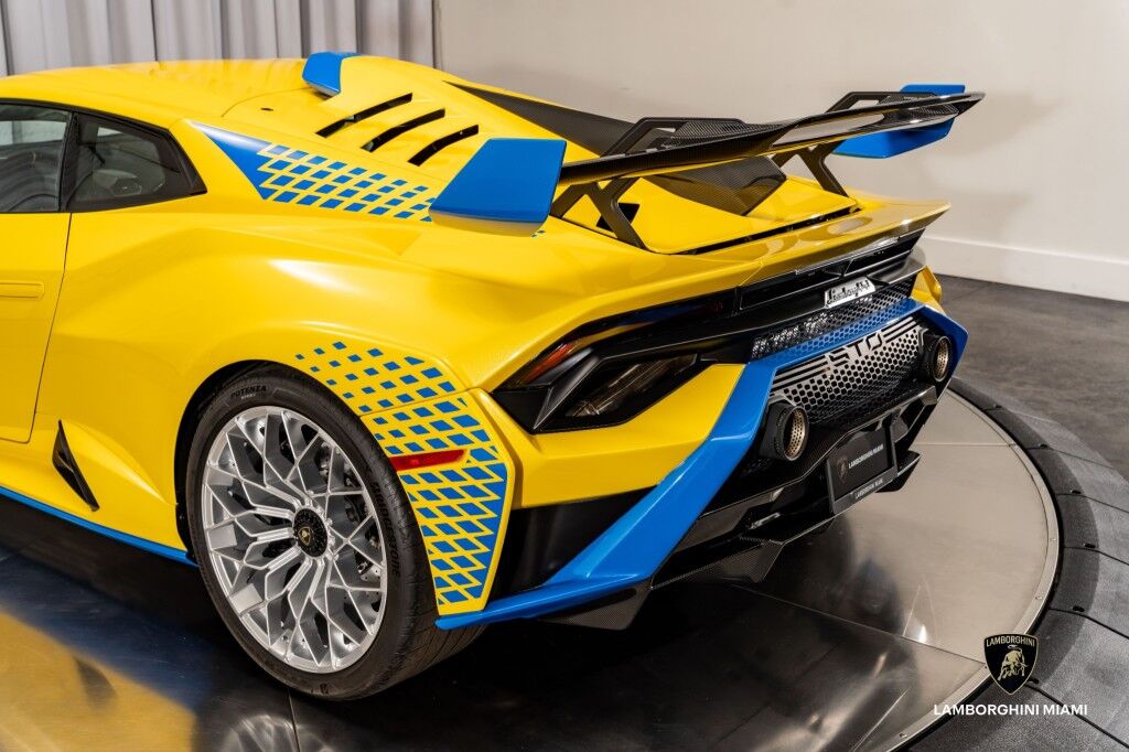 2024 Lamborghini Huracan North Miami Beach FL