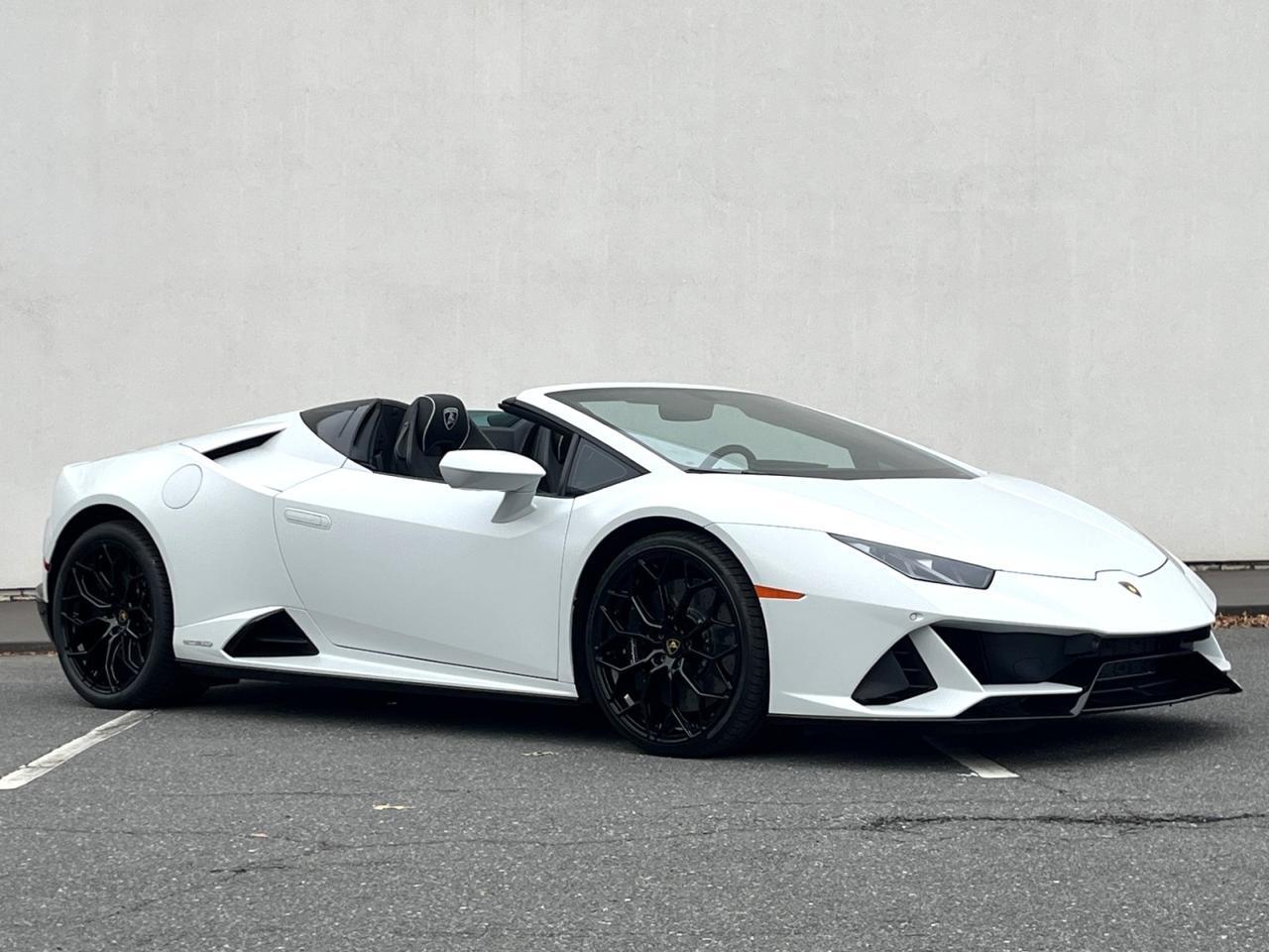 2024 Lamborghini Huracan EVO AWD Spyder