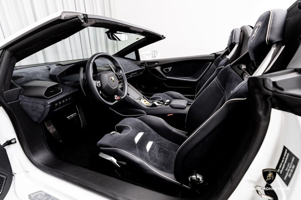2024 Lamborghini Huracan EVO Spyder North Miami Beach FL