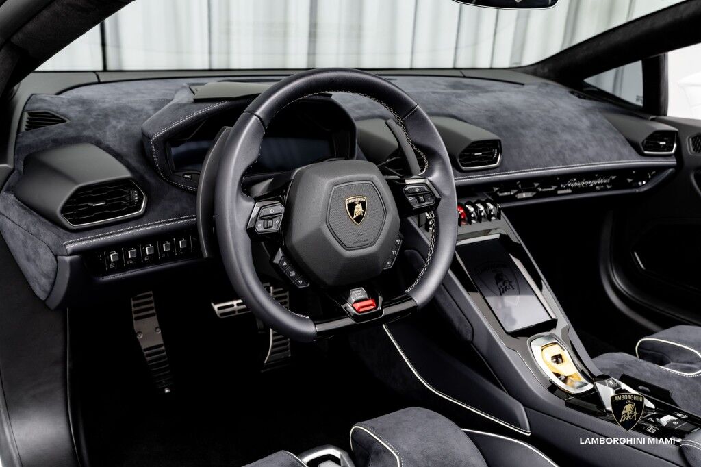 2024 Lamborghini Huracan EVO Spyder North Miami Beach FL