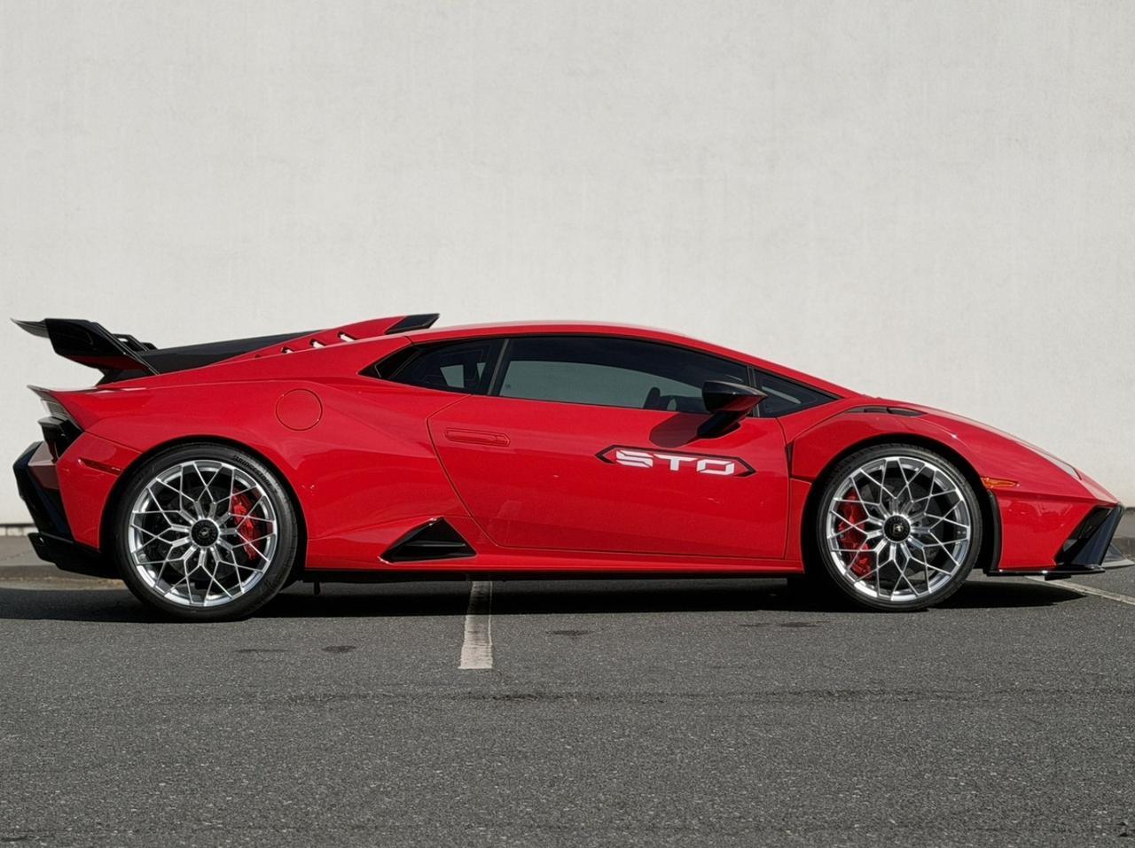 2024 Lamborghini Huracan STO Charlotte NC