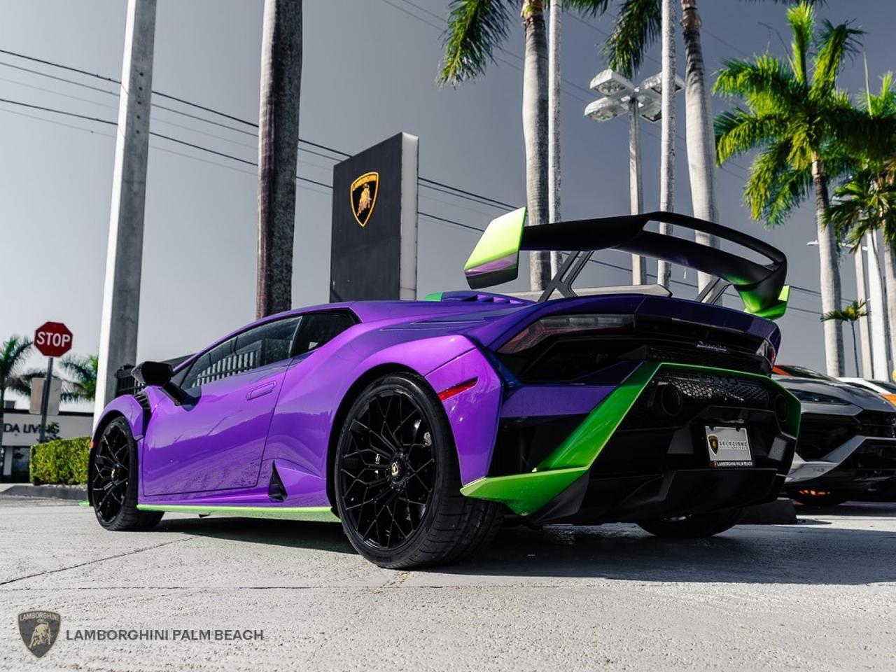 2024 Lamborghini Huracan STO photo 3