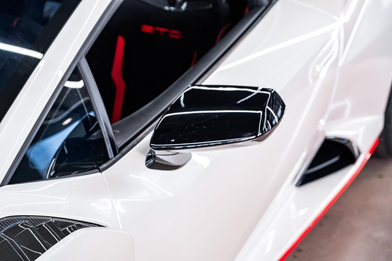 2024 Lamborghini Huracan STO Base Miami FL