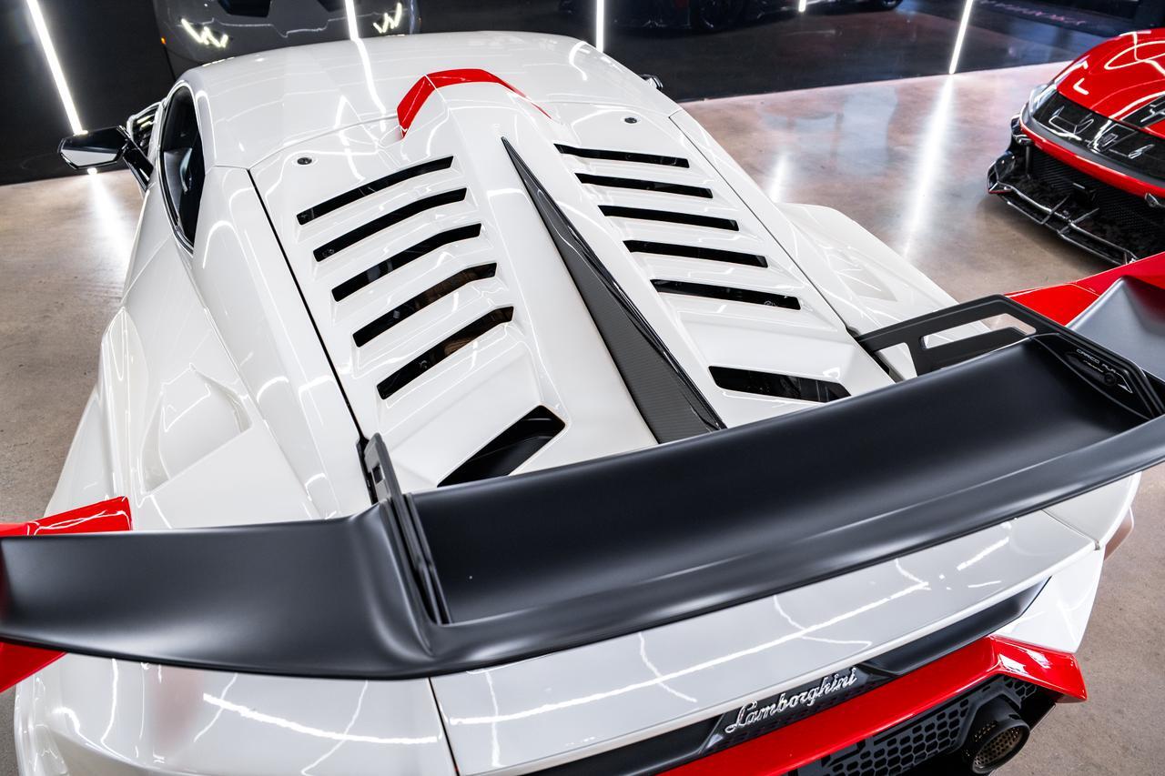 2024 Lamborghini Huracan STO Base Miami FL