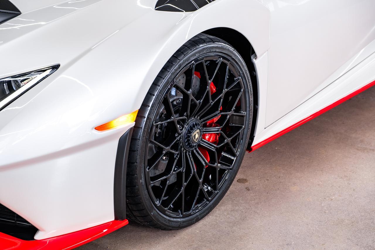 2024 Lamborghini Huracan STO Base Miami FL