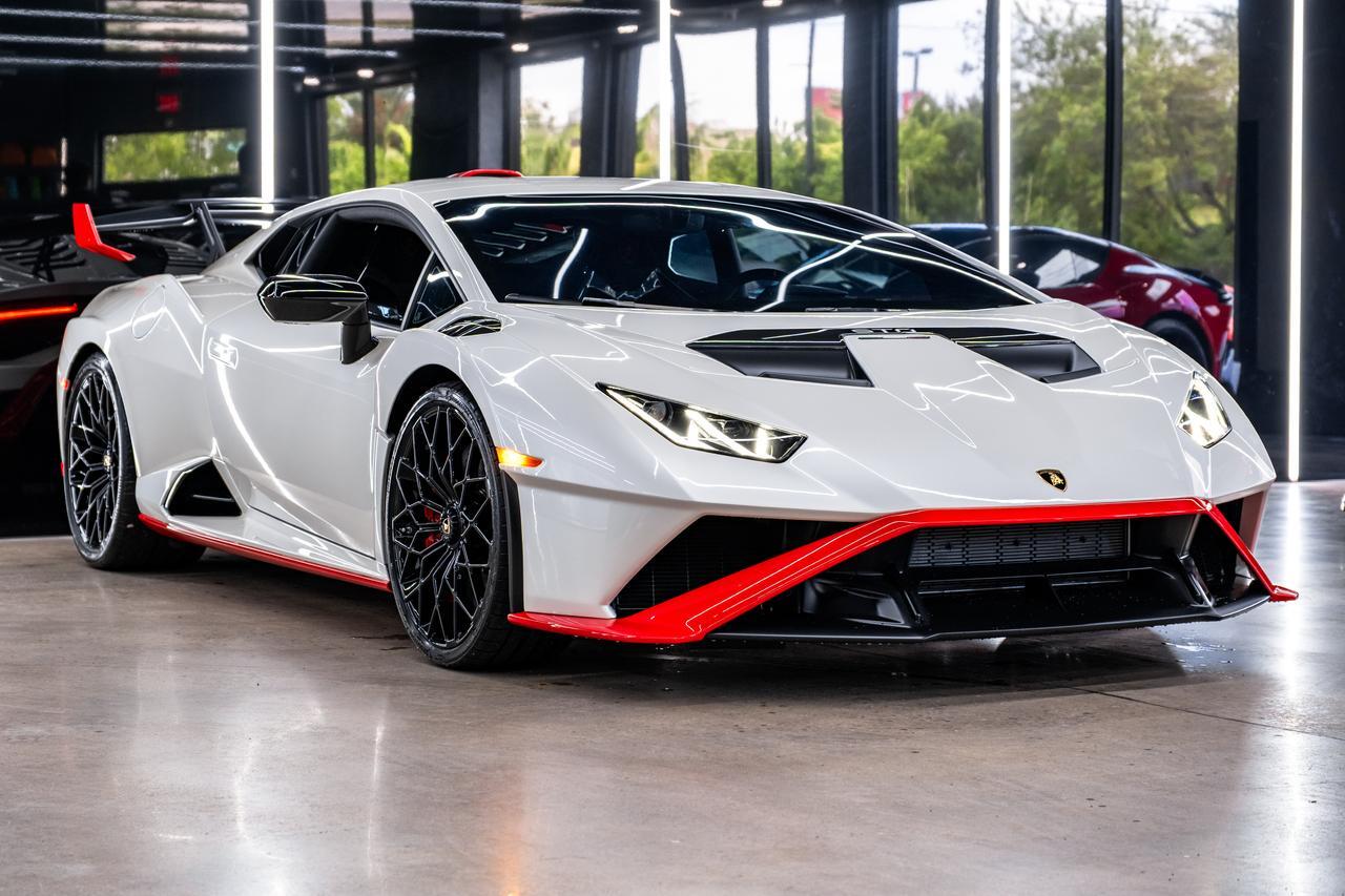 2024 Lamborghini Huracan STO Base Miami FL