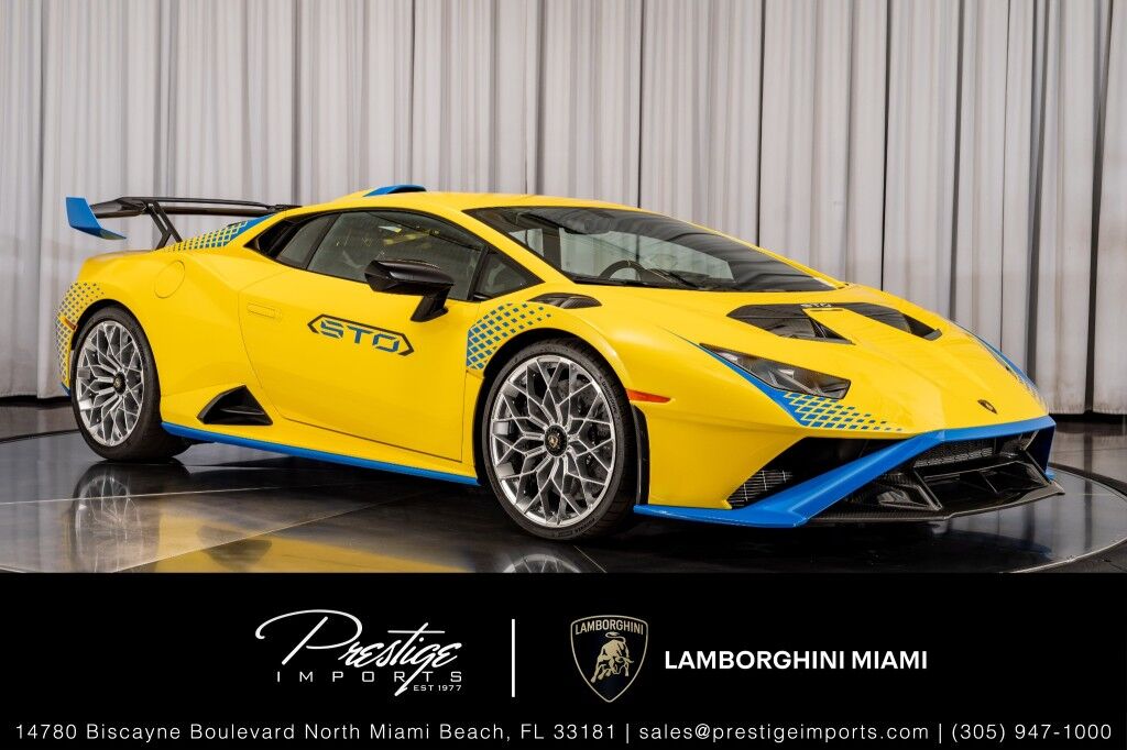2024 Lamborghini Huracan STO
