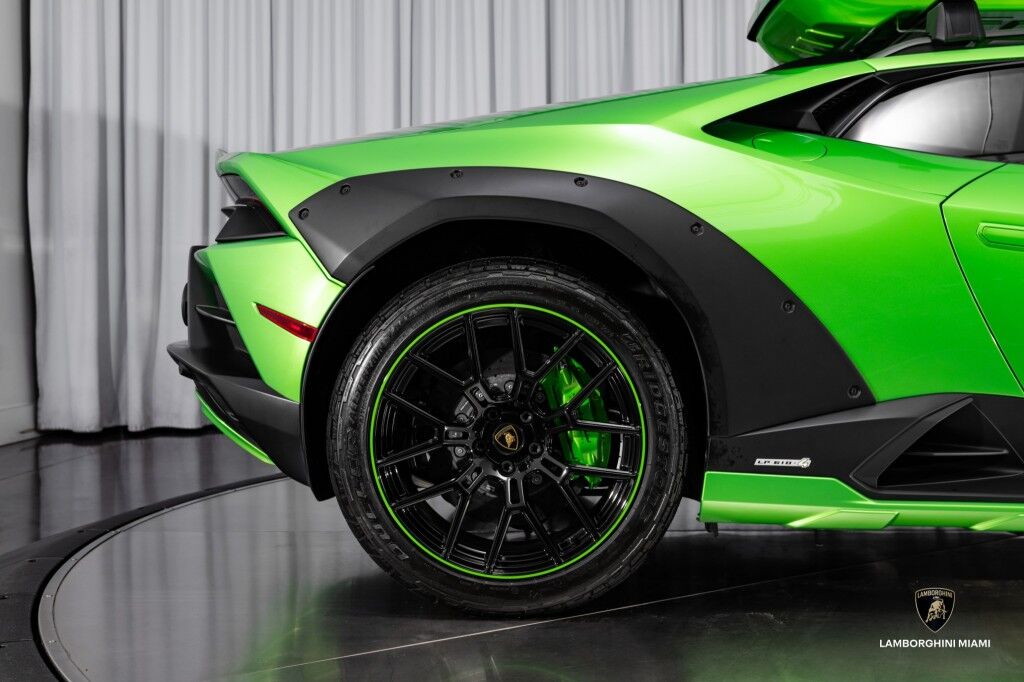 2024 Lamborghini Huracan Sterrato North Miami Beach FL