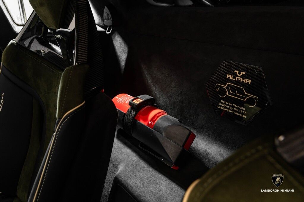 2024 Lamborghini Huracan Sterrato ALPHA North Miami Beach FL