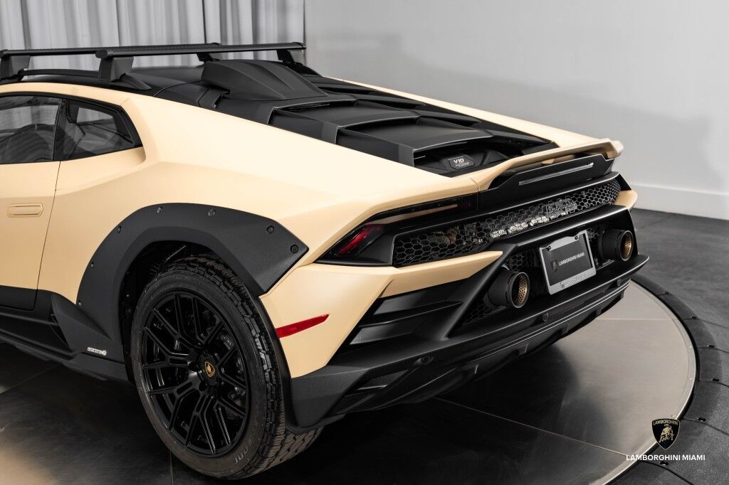 2024 Lamborghini Huracan Sterrato ALPHA North Miami Beach FL