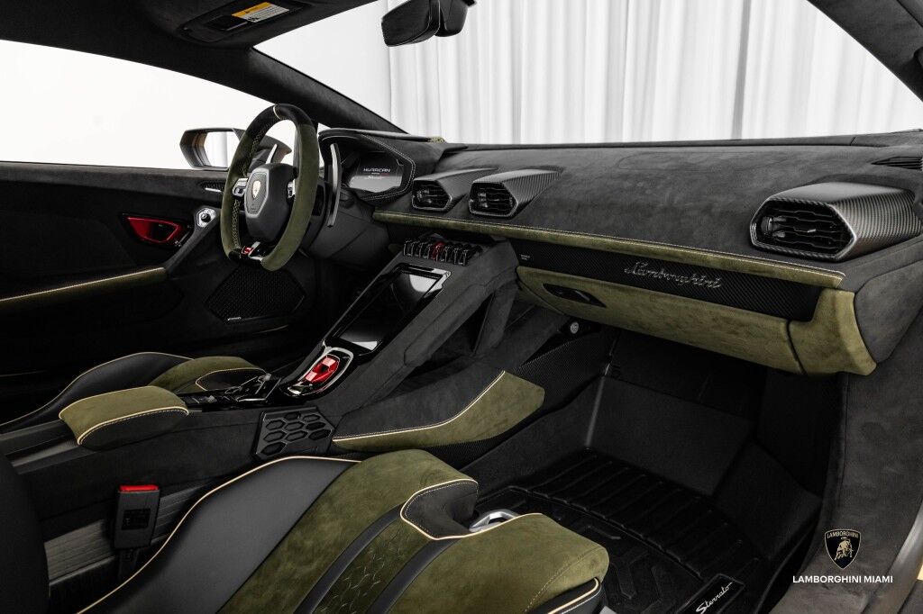 2024 Lamborghini Huracan Sterrato ALPHA North Miami Beach FL