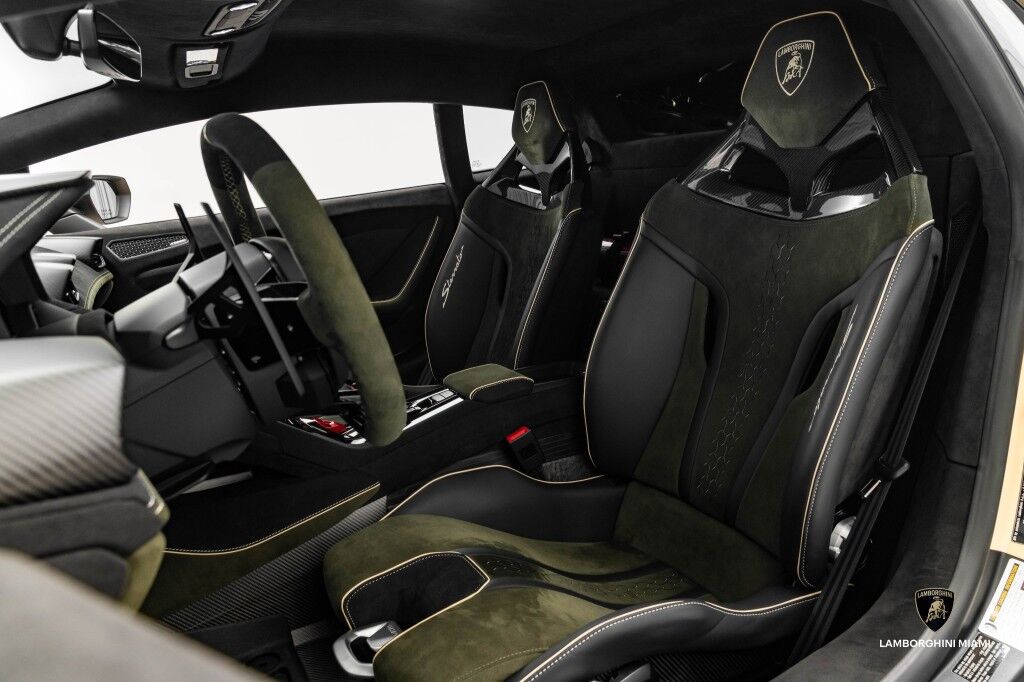 2024 Lamborghini Huracan Sterrato ALPHA North Miami Beach FL